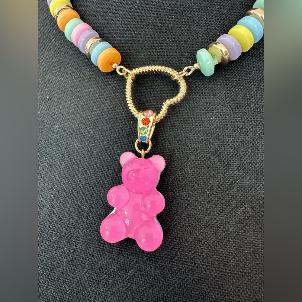 NWT Betsey Johnson Pink Gummy Bear Beaded Necklace, Pastel Rainbow, Y2K - Picture 2 of 5